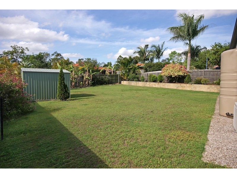 11 Diamondy Close, Forest Lake QLD 4078