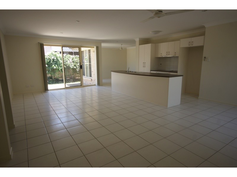 6 Nullarbor Cct, Forest Lake QLD 4078