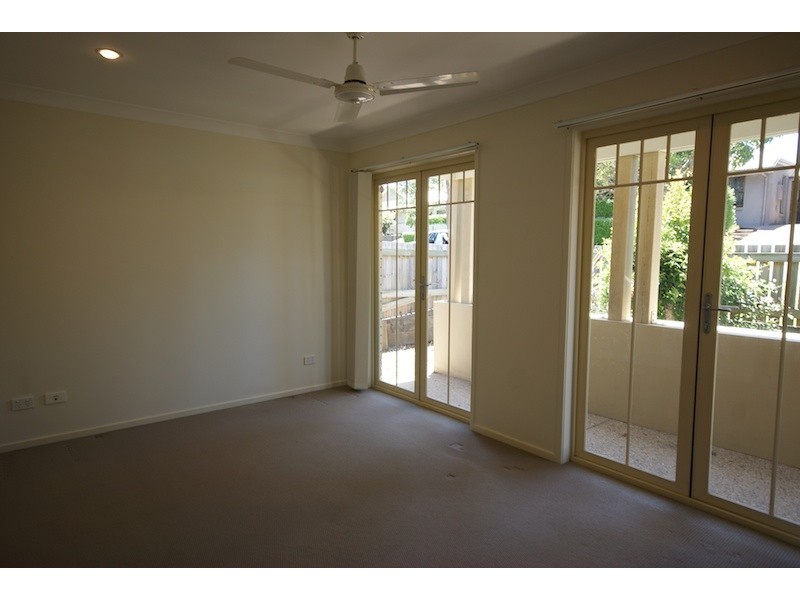 6 Nullarbor Cct, Forest Lake QLD 4078