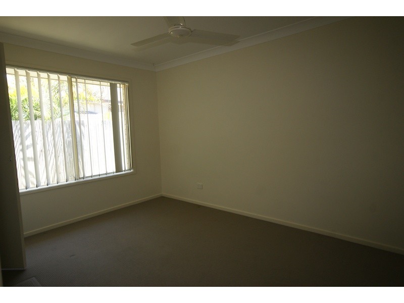 6 Nullarbor Cct, Forest Lake QLD 4078