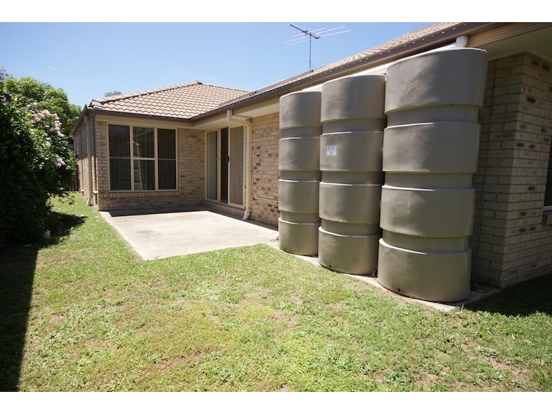 6 Nullarbor Cct, Forest Lake QLD 4078