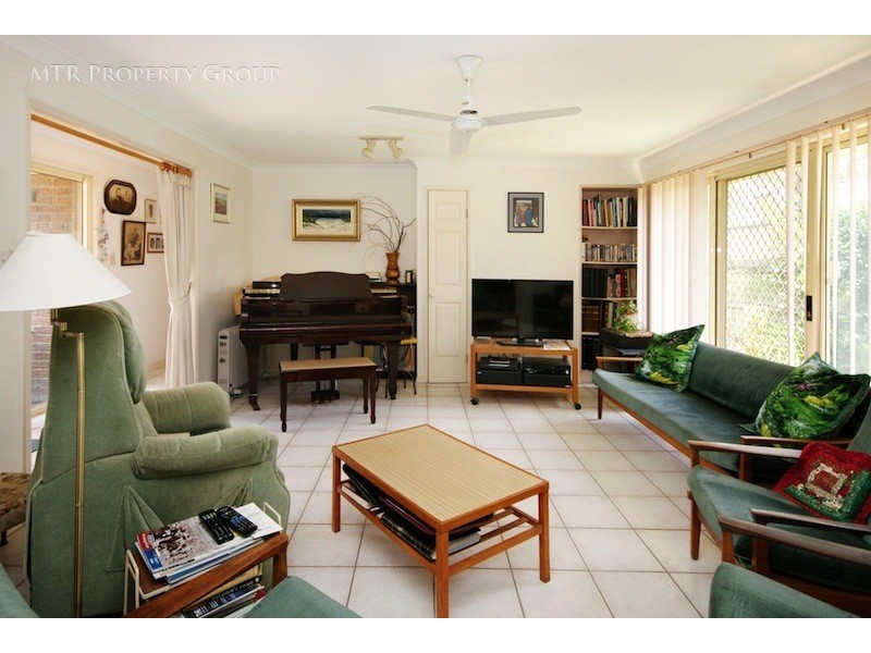 7 Baccata Place, Forest Lake QLD 4078