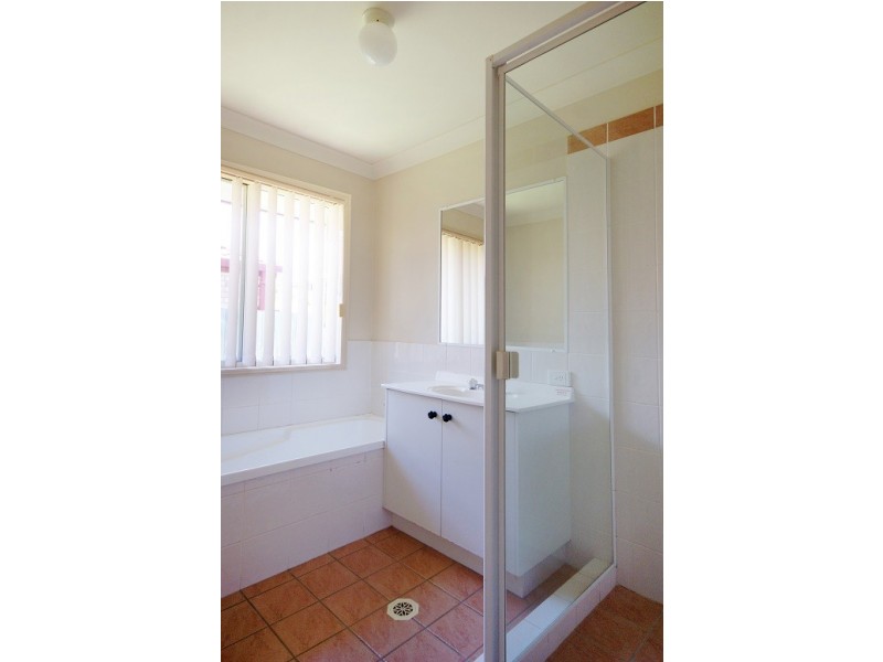 87 Brooklands Cct, Forest Lake QLD 4078