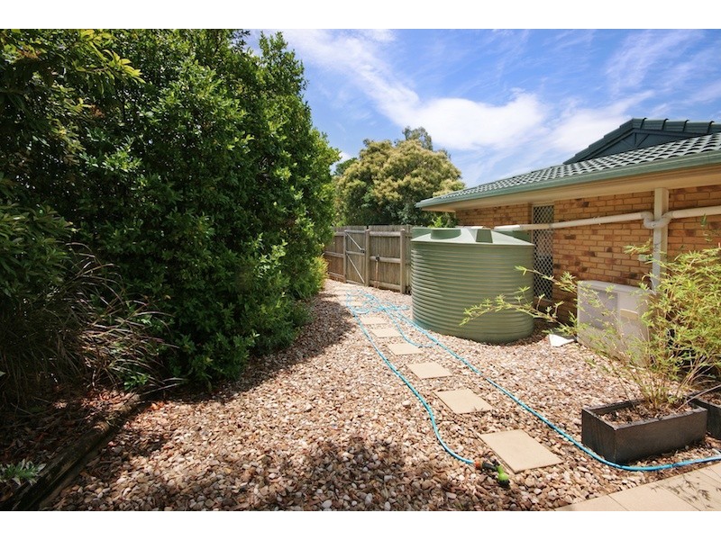 57 Baxter Crescent, Forest Lake QLD 4078