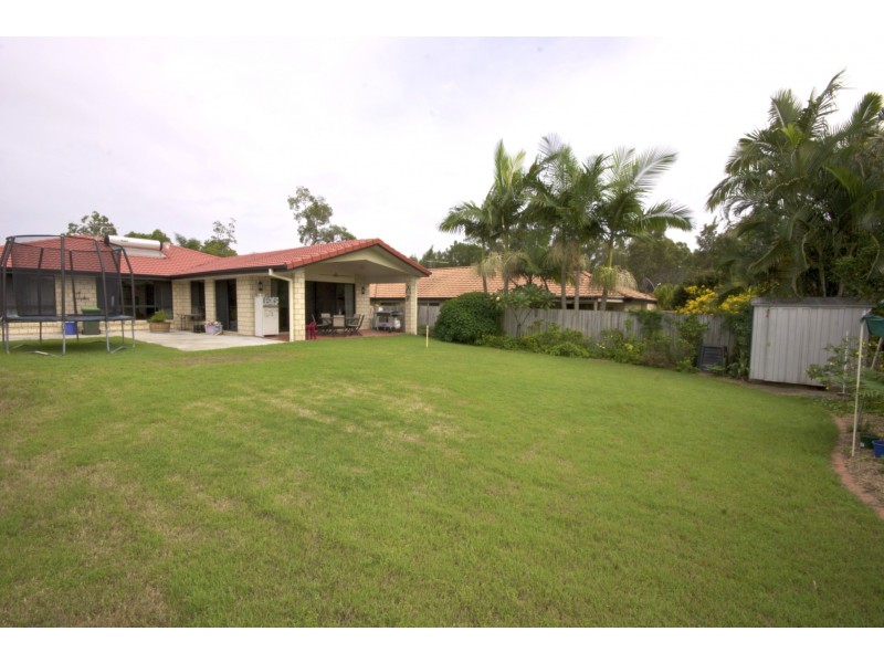 5 Berrington Close, Forest Lake QLD 4078