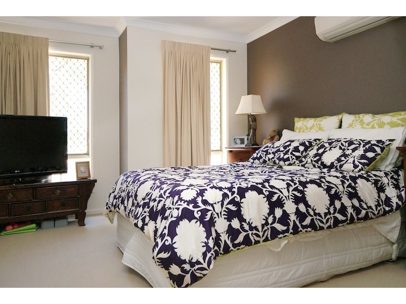 48 Ithaca Way, Forest Lake QLD 4078