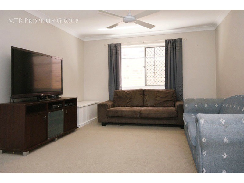 25 Rimu Crescent, Forest Lake QLD 4078