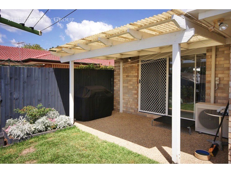 25 Rimu Crescent, Forest Lake QLD 4078