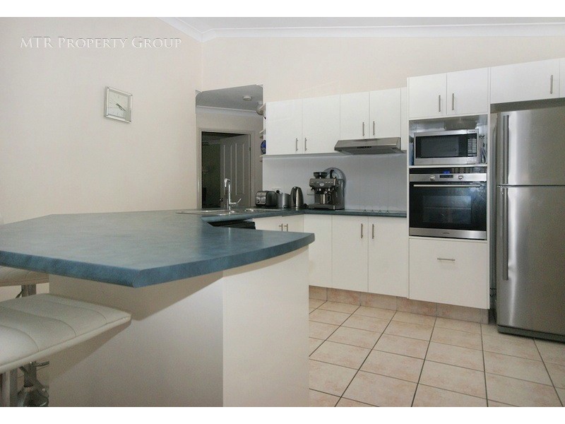 14 Yarraman Place, Forest Lake QLD 4078