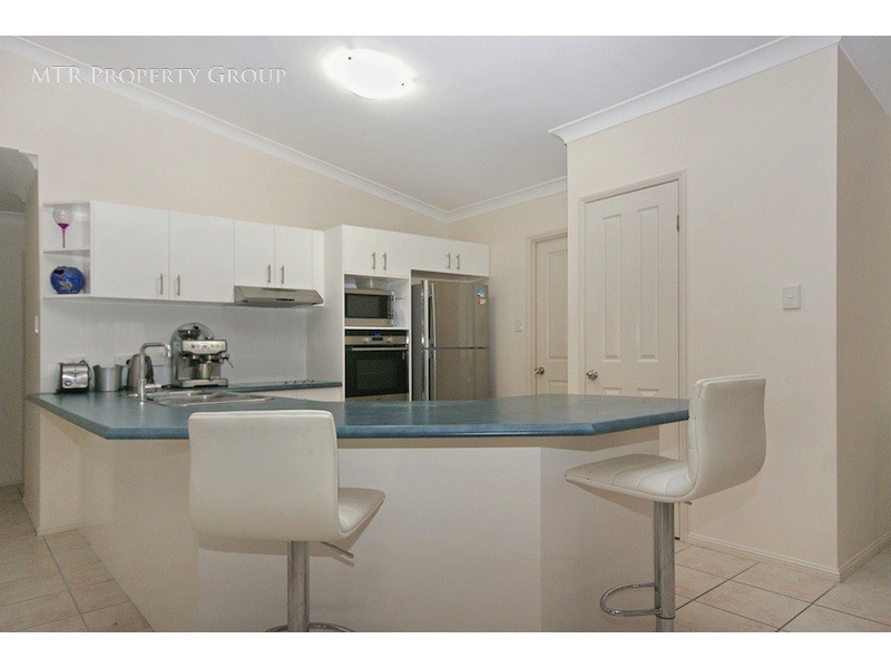 14 Yarraman Place, Forest Lake QLD 4078