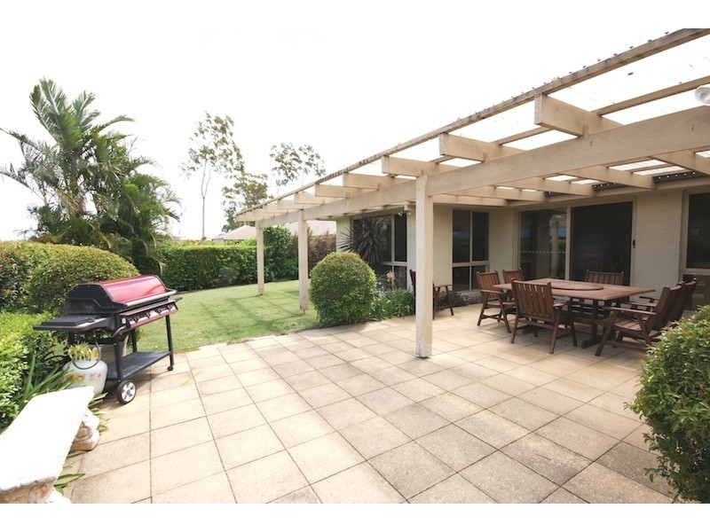 16 Fitzroy Place, Forest Lake QLD 4078