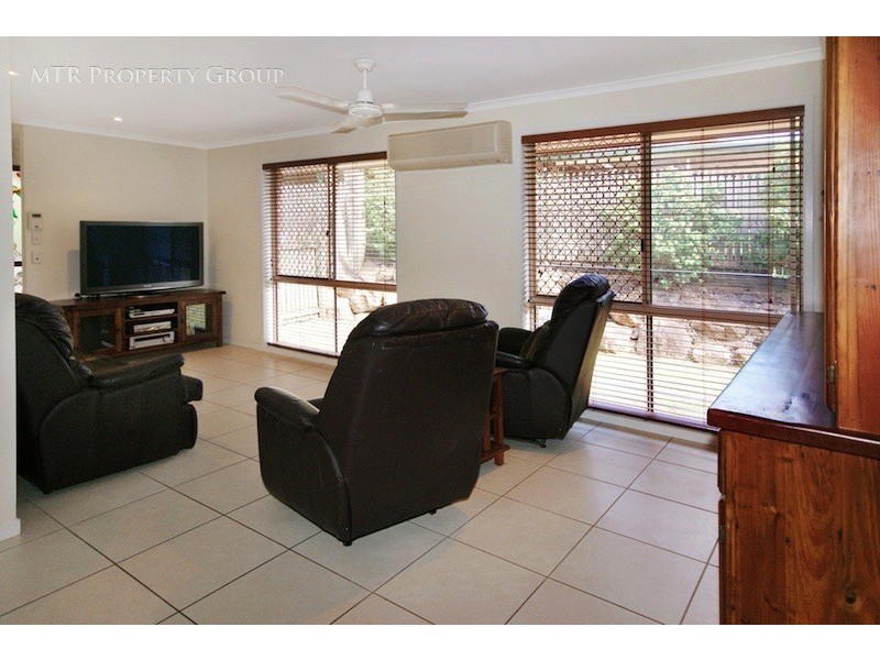 47 Brushtail Crescent, Doolandella QLD 4077