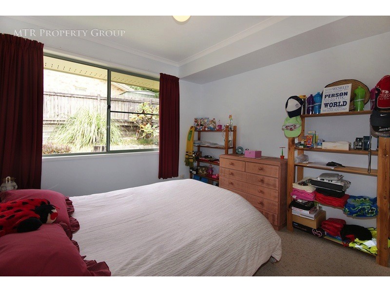 16 Martindale Place, Forest Lake QLD 4078