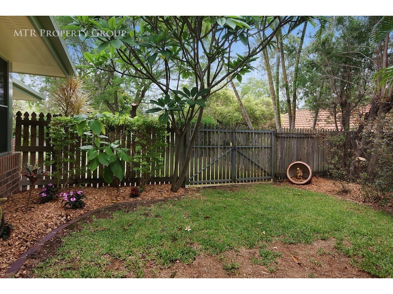 16 Martindale Place, Forest Lake QLD 4078