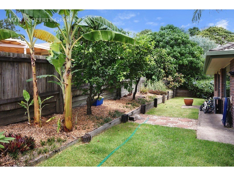 16 Martindale Place, Forest Lake QLD 4078