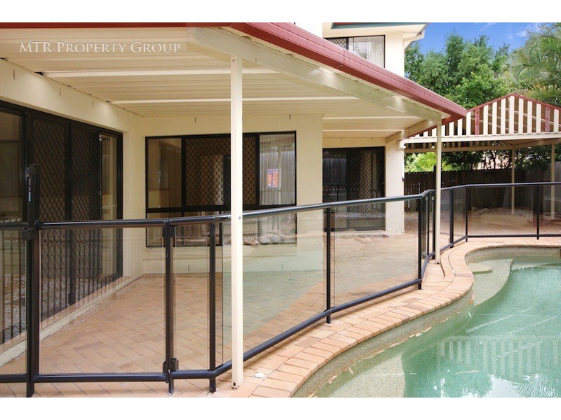 6 Santa Cruz Place, Forest Lake QLD 4078