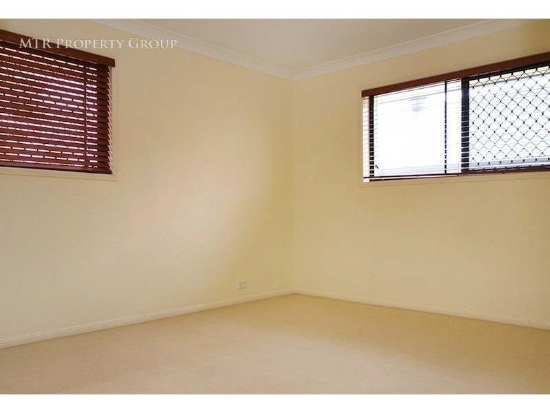 6 Santa Cruz Place, Forest Lake QLD 4078