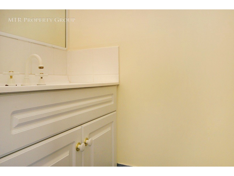 6 Santa Cruz Place, Forest Lake QLD 4078