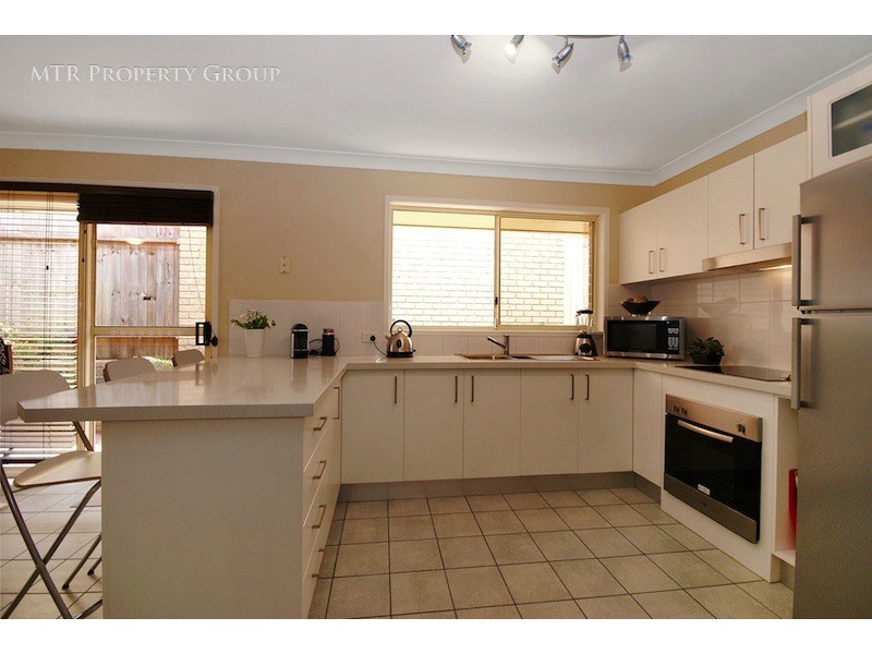 43 Flinders Crescent, Forest Lake QLD 4078