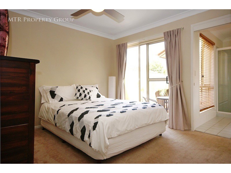 43 Flinders Crescent, Forest Lake QLD 4078