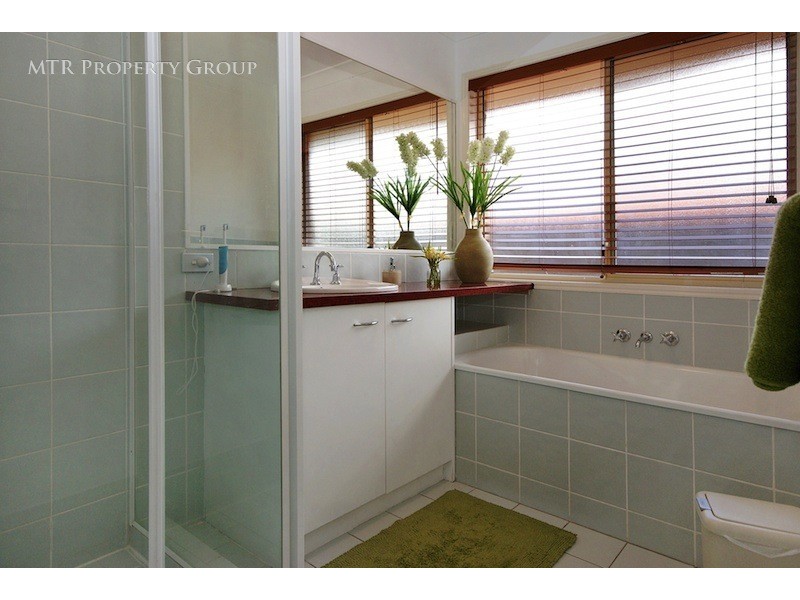 43 Flinders Crescent, Forest Lake QLD 4078