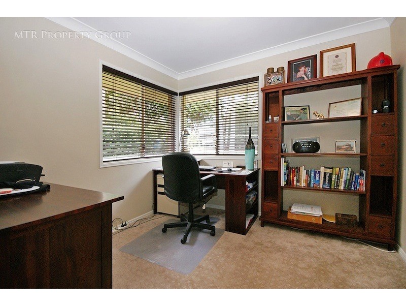 43 Flinders Crescent, Forest Lake QLD 4078