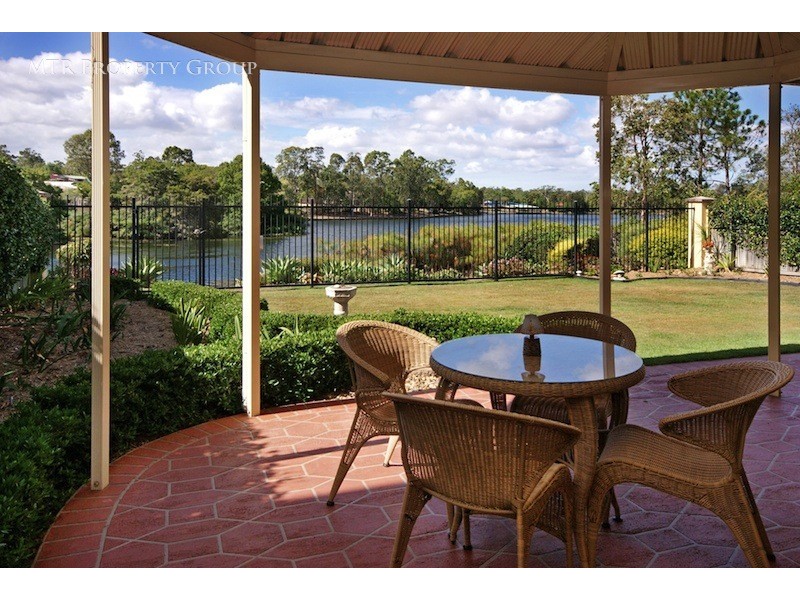 39 Alexandrina Circuit, Forest Lake QLD 4078