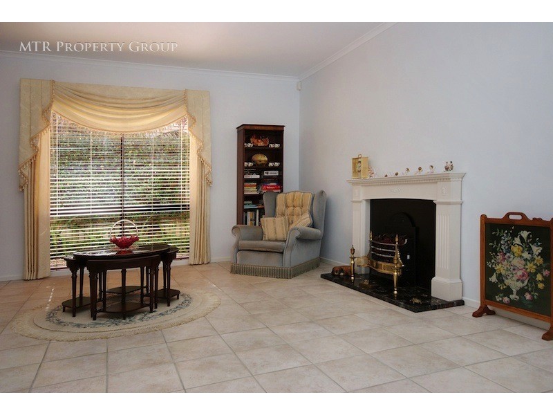 39 Alexandrina Circuit, Forest Lake QLD 4078