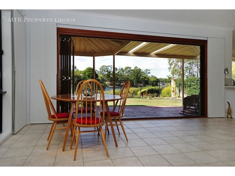 39 Alexandrina Circuit, Forest Lake QLD 4078