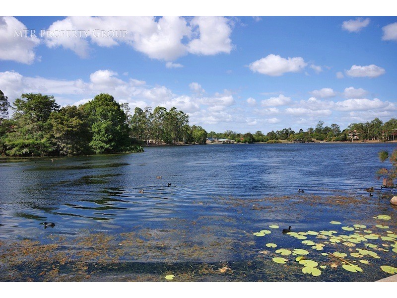39 Alexandrina Circuit, Forest Lake QLD 4078