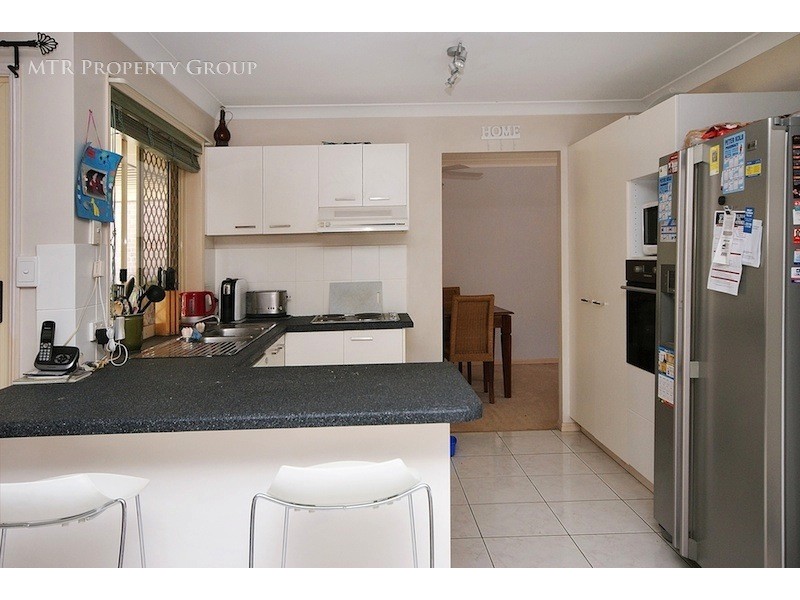 9 Cook Street, Forest Lake QLD 4078