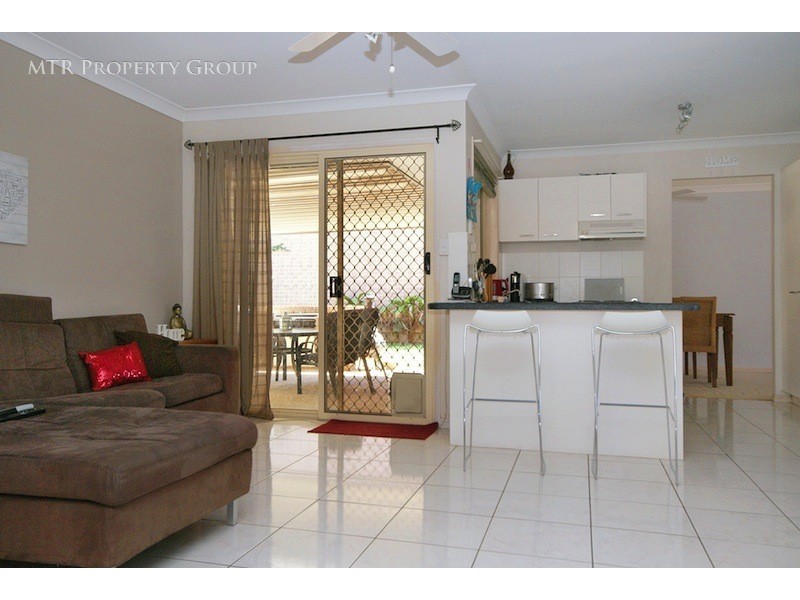 9 Cook Street, Forest Lake QLD 4078