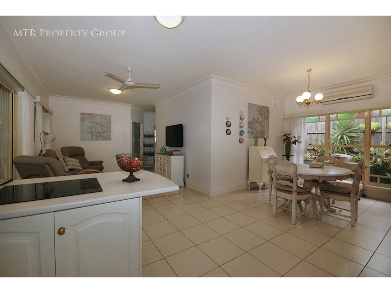 8 Canning Street, Forest Lake QLD 4078