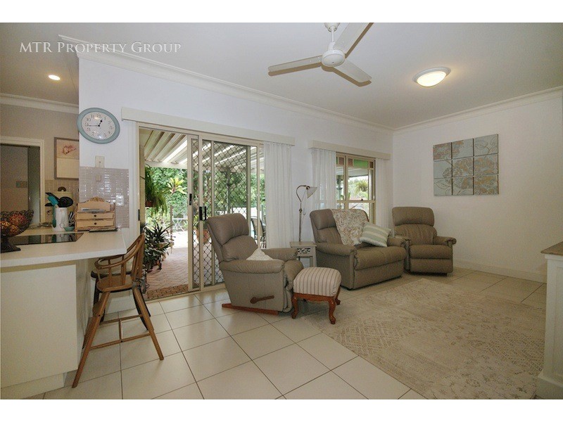 8 Canning Street, Forest Lake QLD 4078