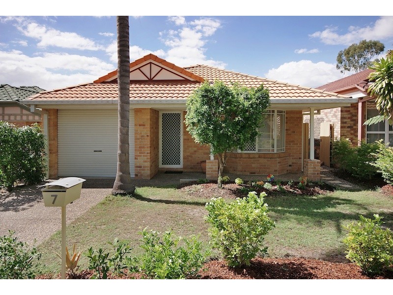 7 Tasman Place, Forest Lake QLD 4078