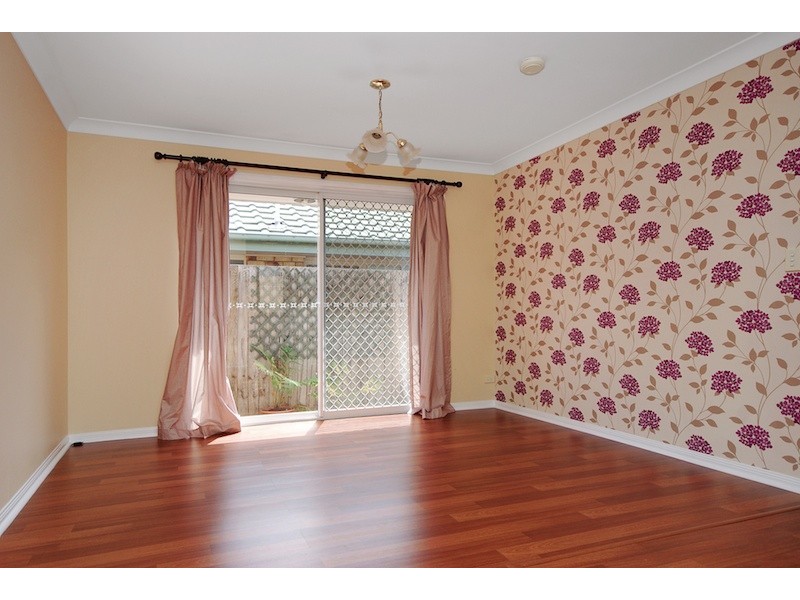 7 Tasman Place, Forest Lake QLD 4078