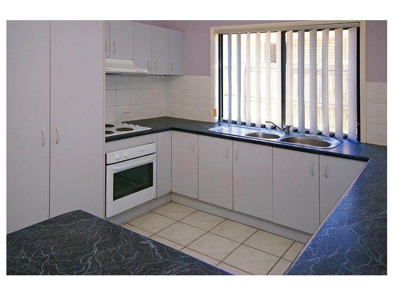 30 St James Street, Forest Lake QLD 4078