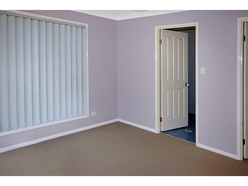 30 St James Street, Forest Lake QLD 4078