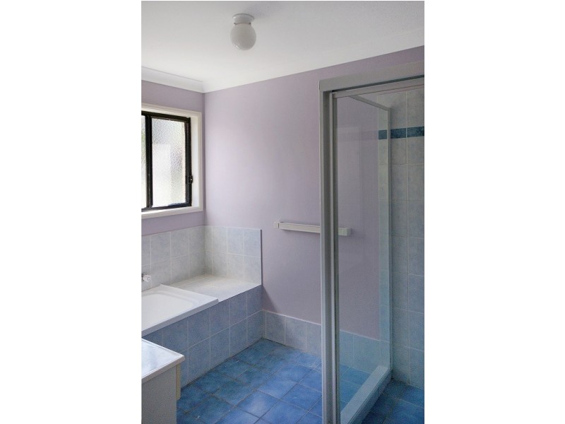 30 St James Street, Forest Lake QLD 4078