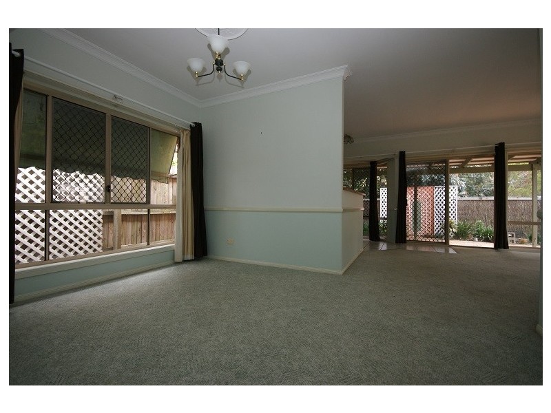 12 Bridgeman Place, Forest Lake QLD 4078