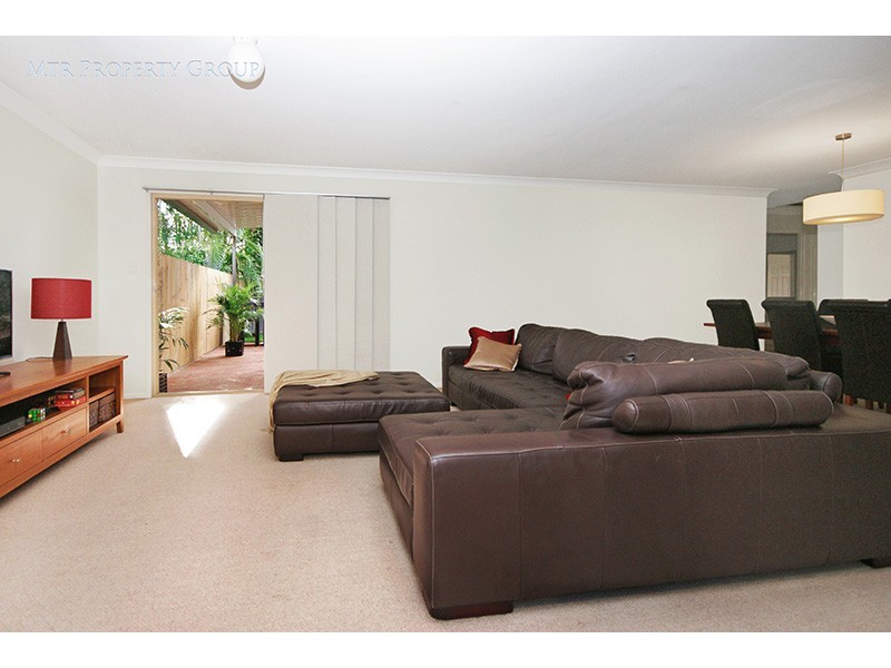 61 Pendula Circuit, Forest Lake QLD 4078