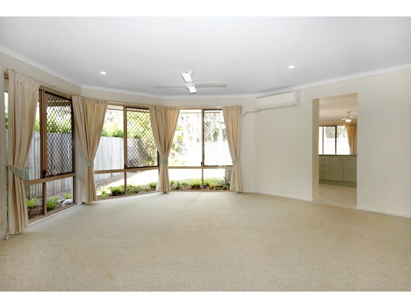 67 Banksia Circuit, Forest Lake QLD 4078
