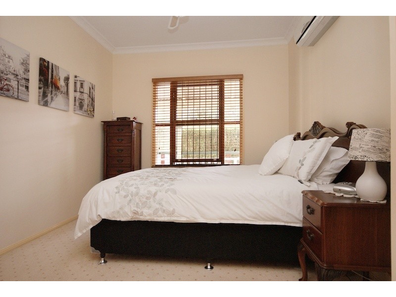 18 Mingela Place, Forest Lake QLD 4078