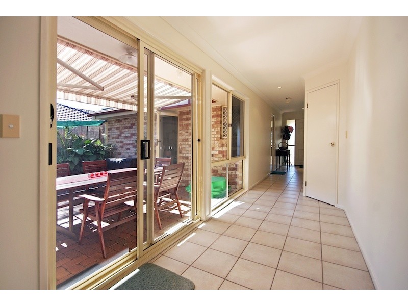 34 Augusta Crescent, Forest Lake QLD 4078