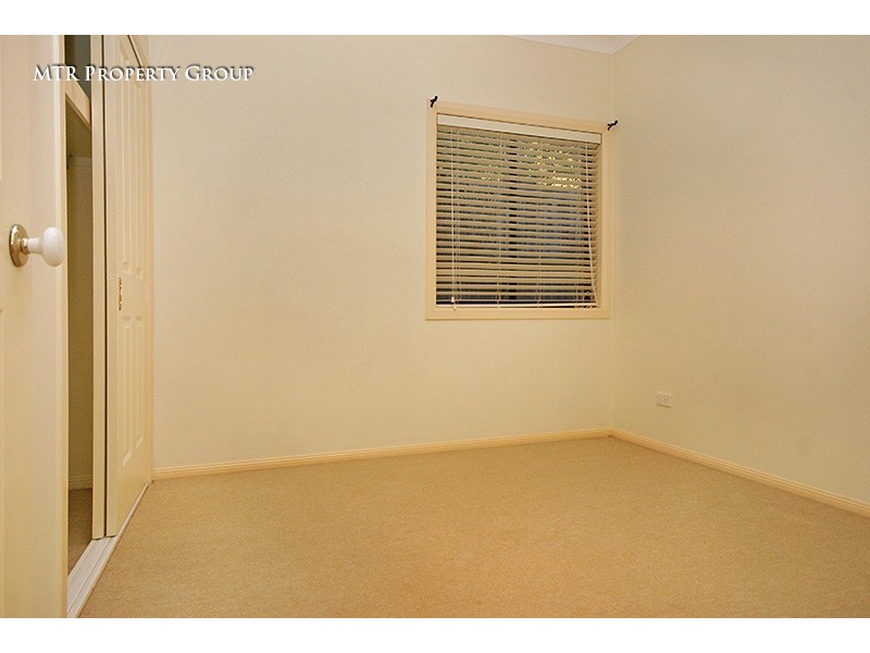 16 Eider Close, Forest Lake QLD 4078