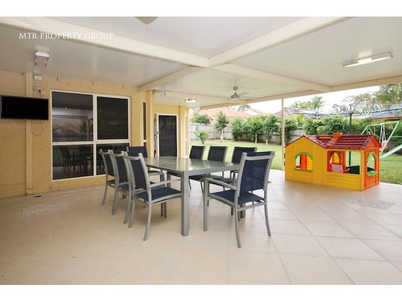 34 Yale Cct, Forest Lake QLD 4078