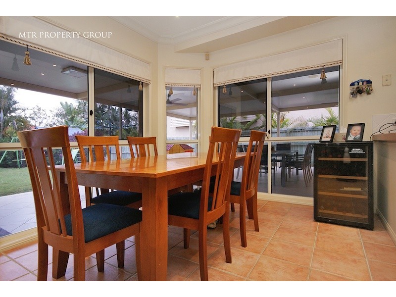 34 Yale Cct, Forest Lake QLD 4078