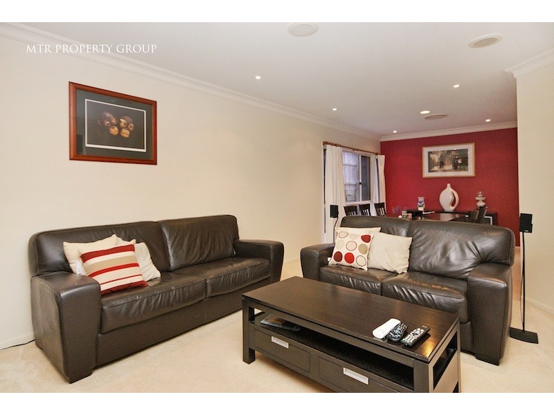 34 Yale Cct, Forest Lake QLD 4078