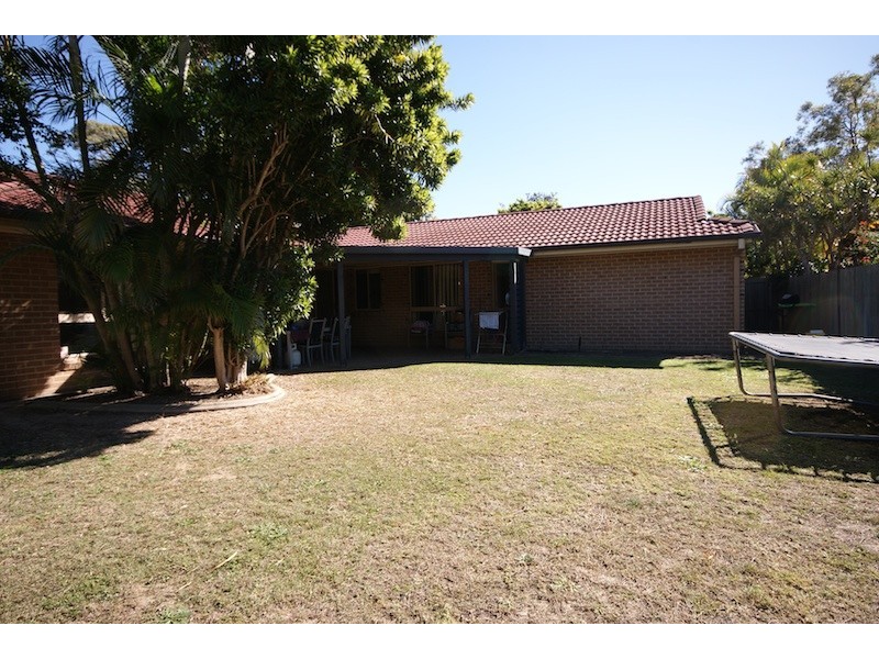 71 Laricina Circuit, Forest Lake QLD 4078