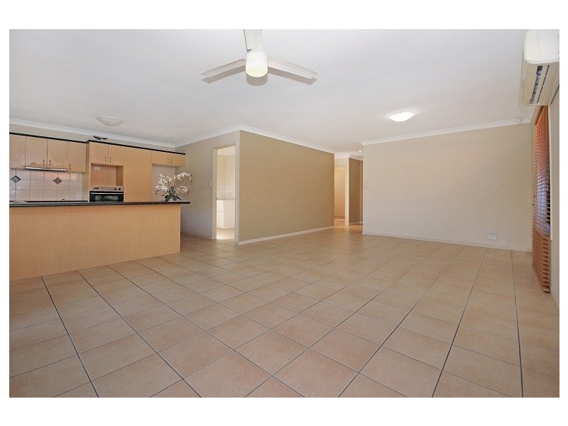 12 Hawthorne Street, Forest Lake QLD 4078